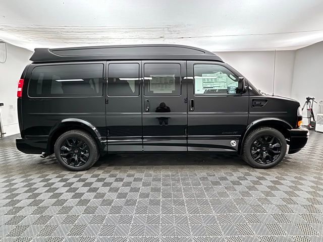 New 2026 GMC Savana 2500 w/ Driver Convenience Package RWD image 6