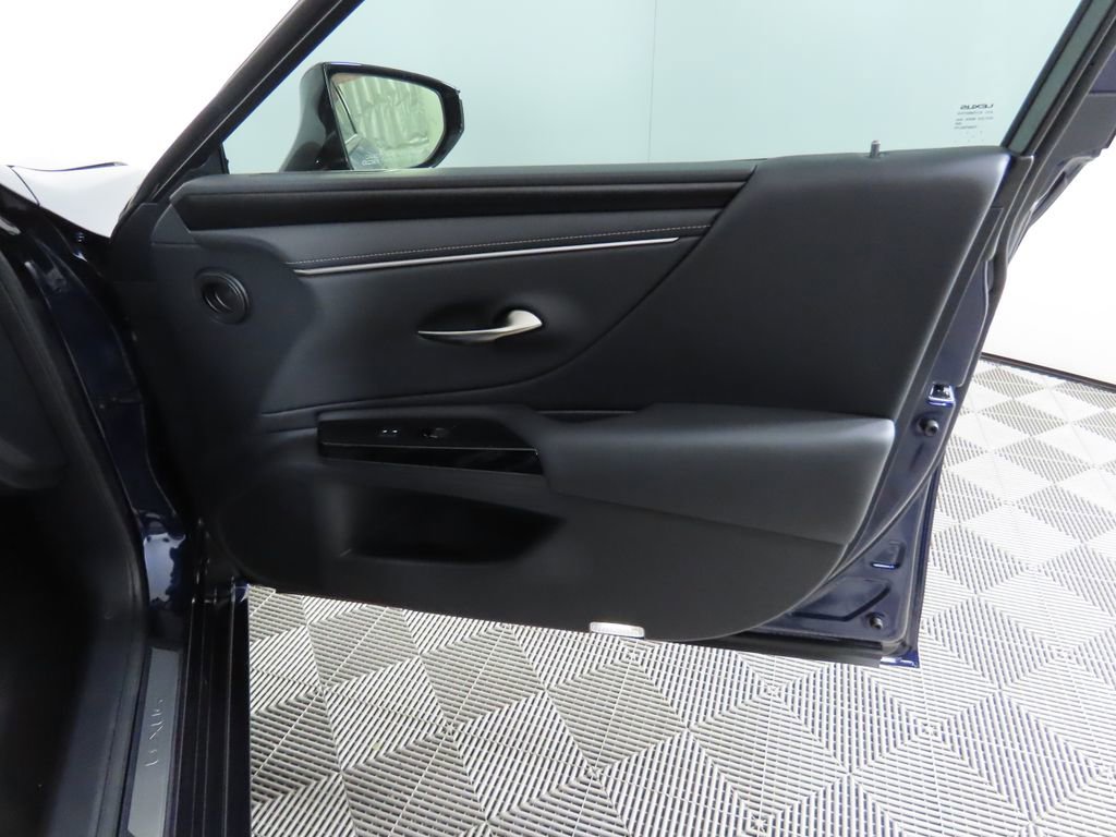 Certified 2025 Lexus ES 350 w/ Premium Package image 25