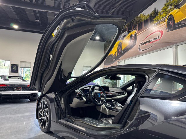 Used 2014 BMW i8 AWD/4WD image 35