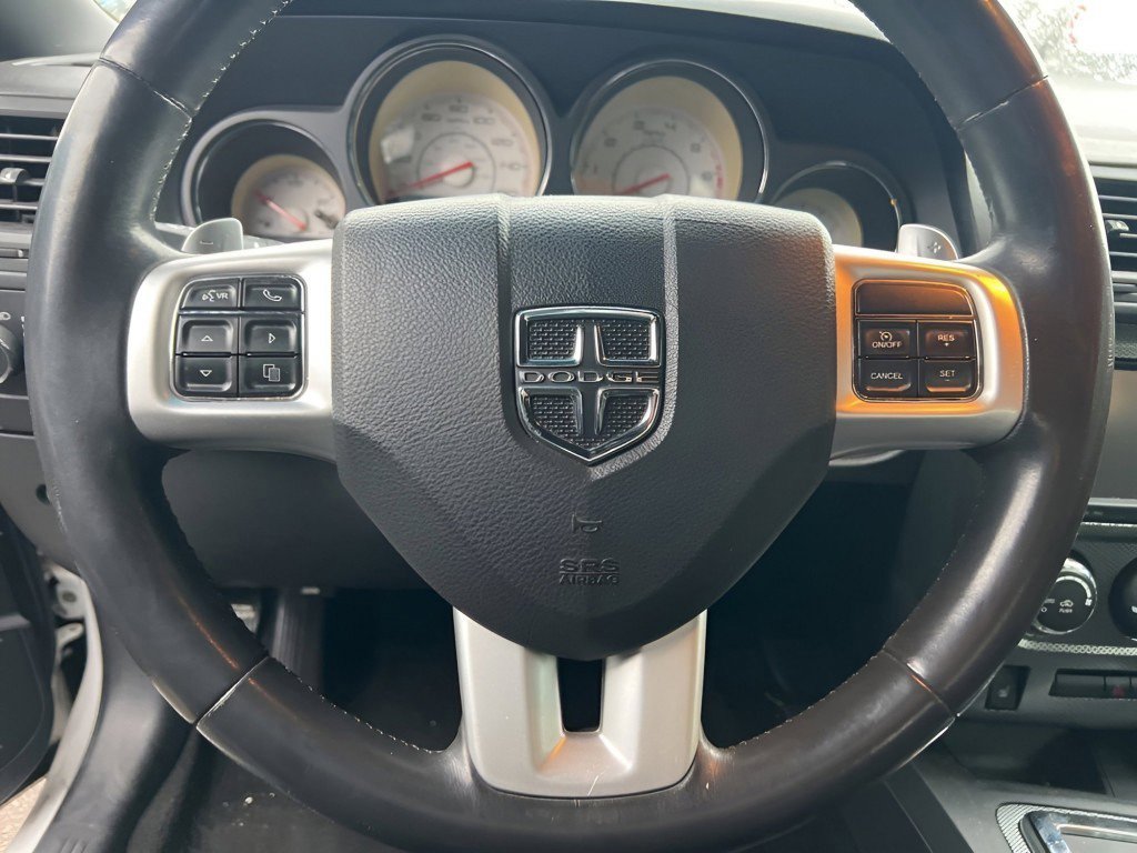 Used 2014 Dodge Challenger R/T RWD image 20
