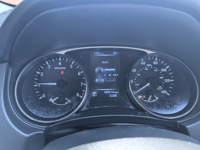 Used 2016 Nissan Rogue S AWD/4WD image 15