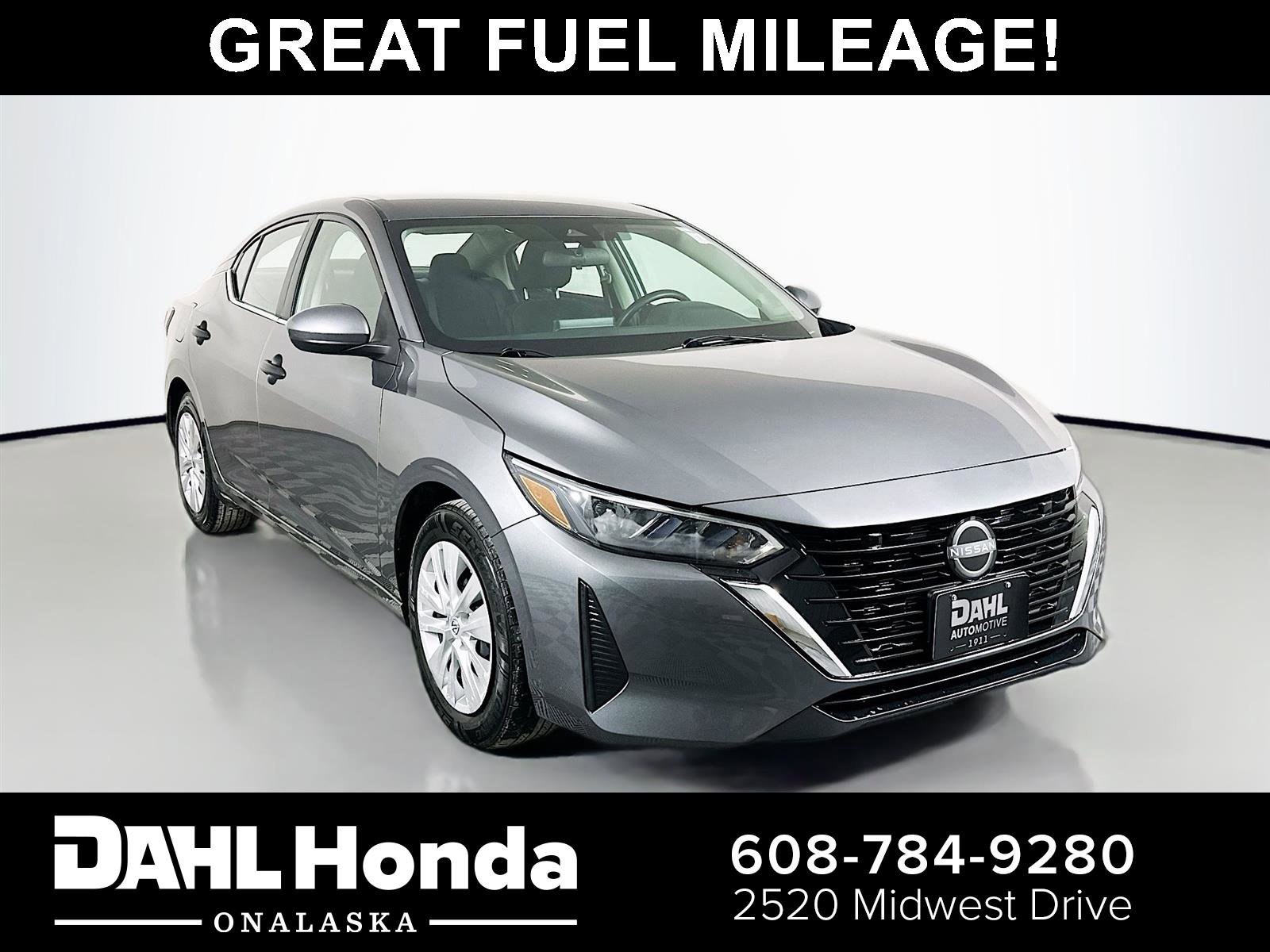 Used 2024 Nissan Sentra S image 1