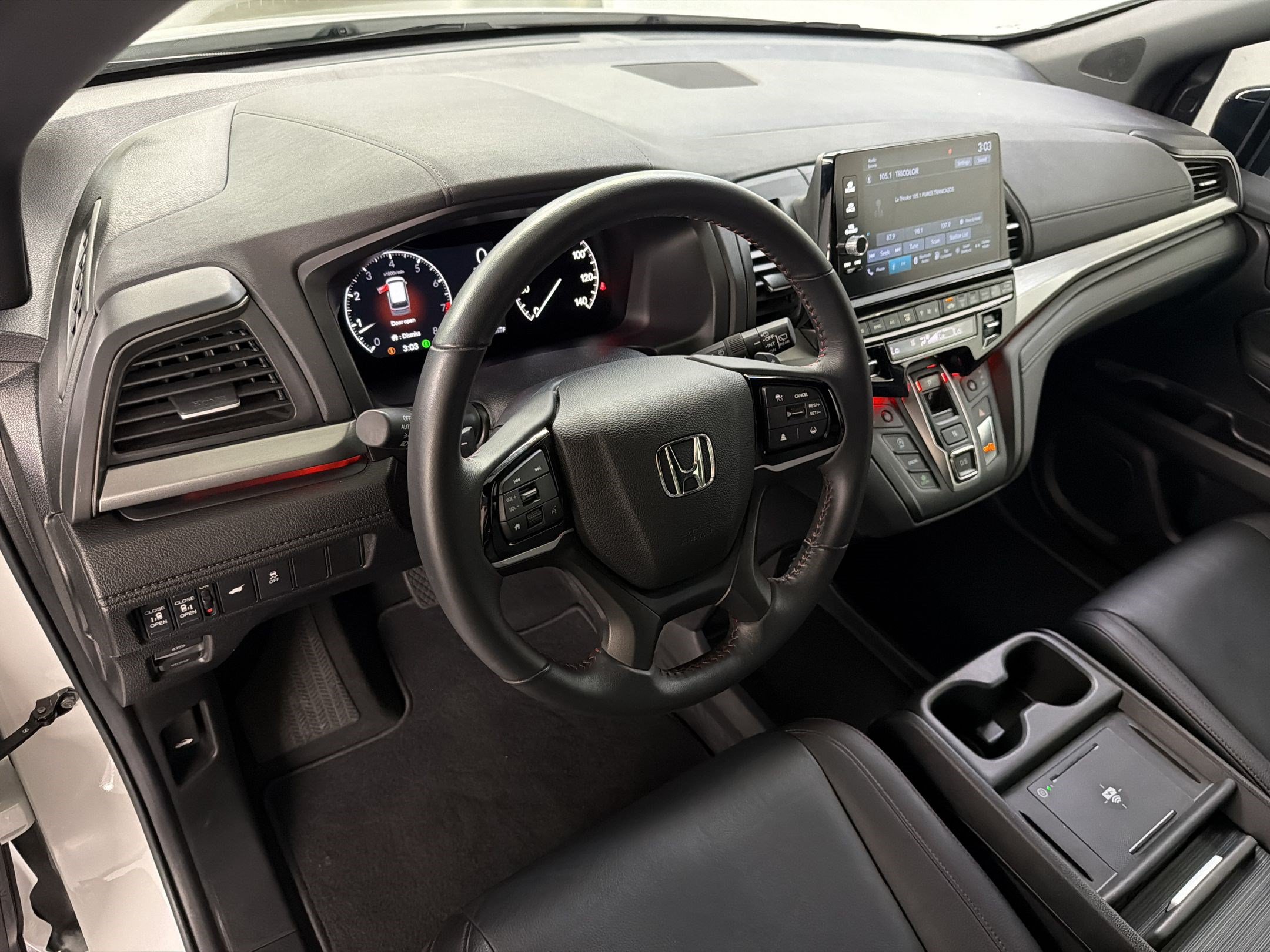 Certified 2025 Honda Odyssey Sport-L image 4