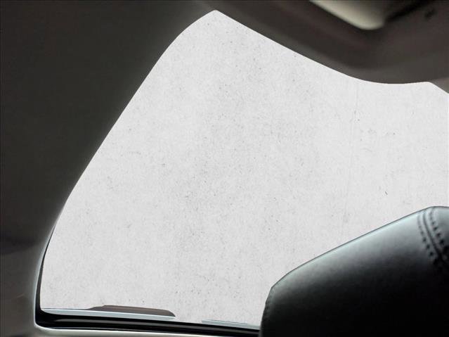 Used 2021 Land Rover Discovery Sport S image 16