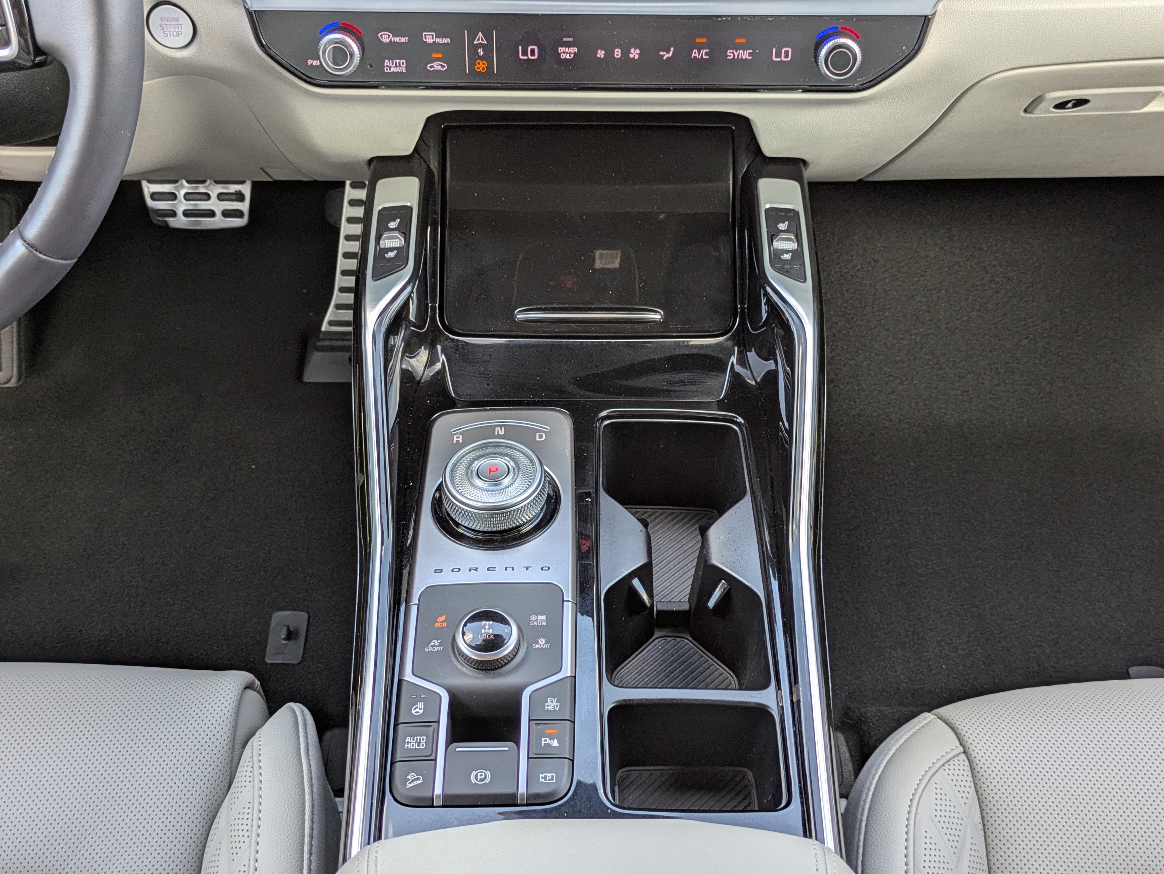 Certified 2025 Kia Sorento SX Prestige AWD/4WD image 19