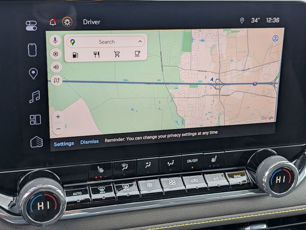 Used 2024 Chevrolet Colorado ZR2 w/ Technology Package image 4