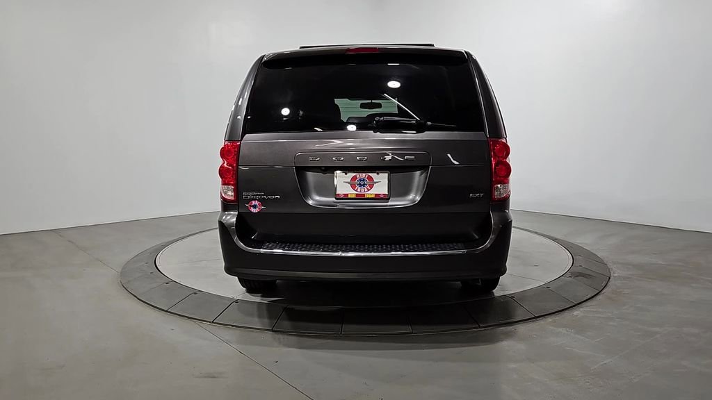 Used 2018 Dodge Grand Caravan SXT image 4