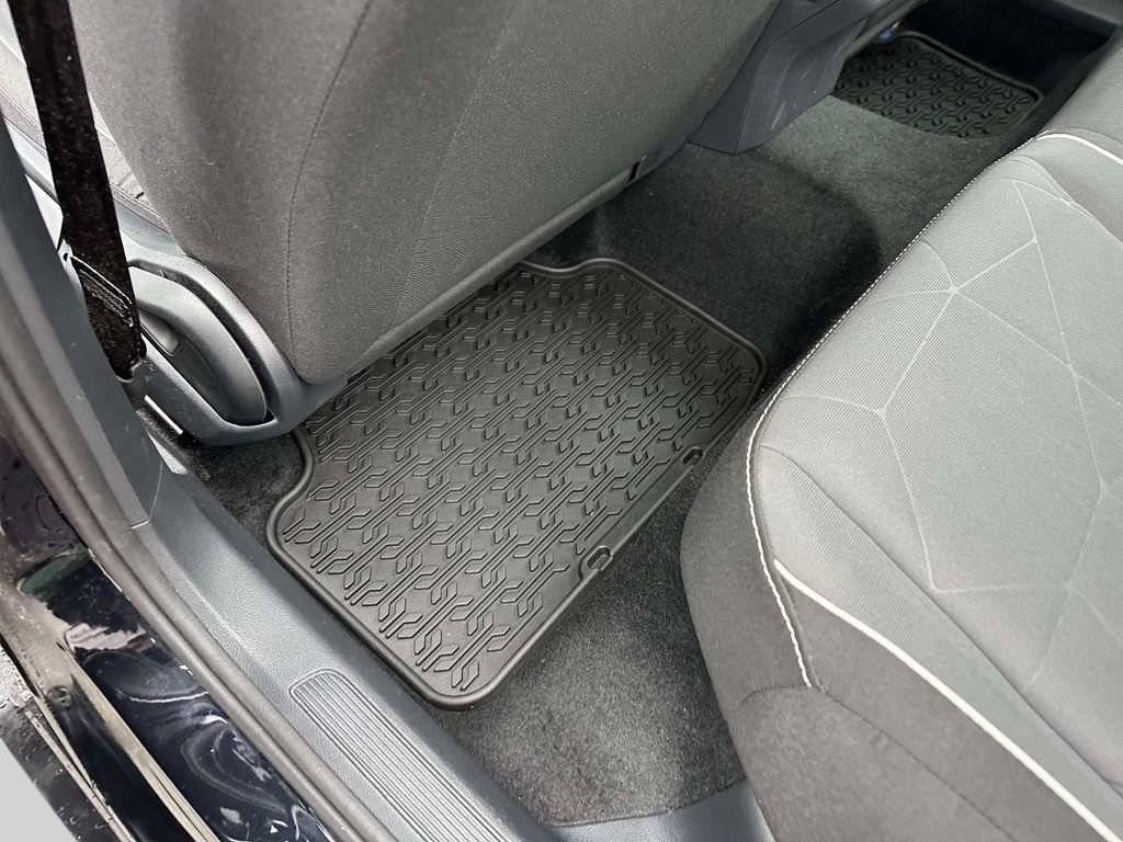 Used 2025 Volkswagen Jetta Sport image 21