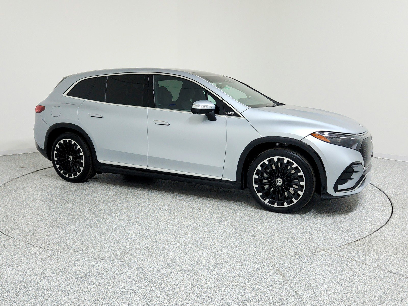 New 2026 Mercedes-Benz EQS 400 4MATIC SUV image 5
