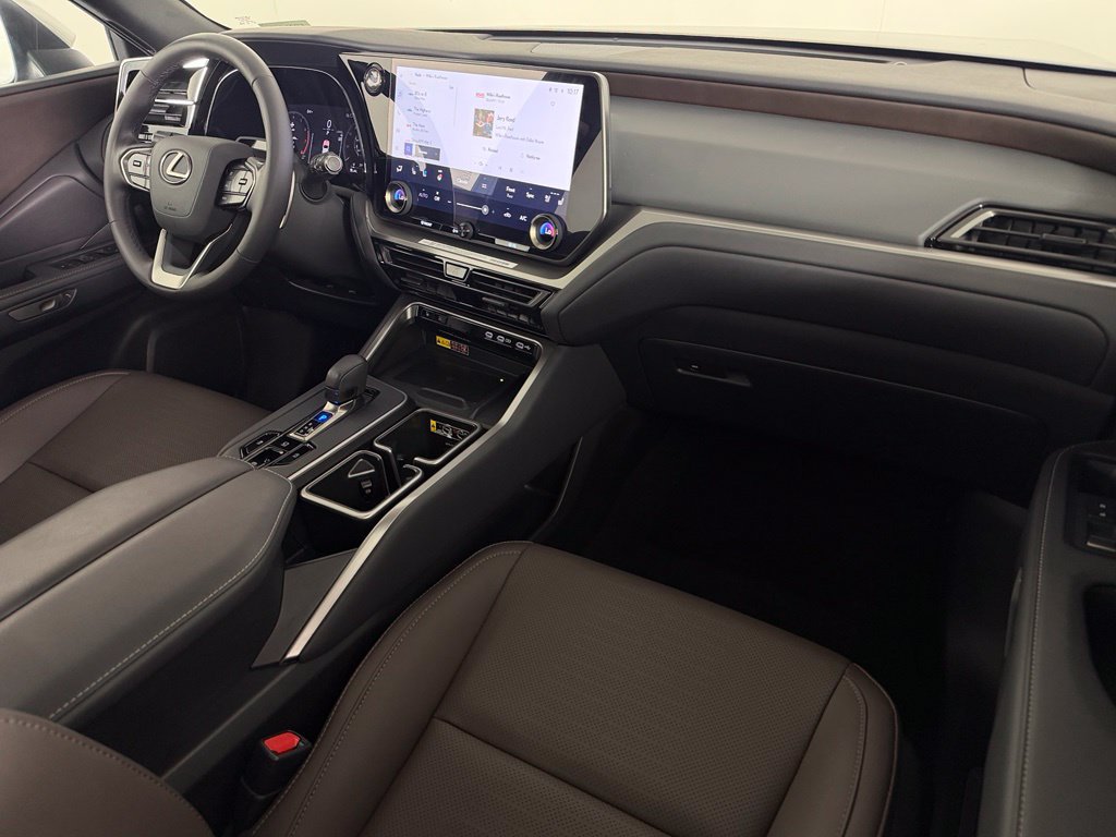 Used 2025 Lexus TX 350 FWD w/ Technology Package image 14
