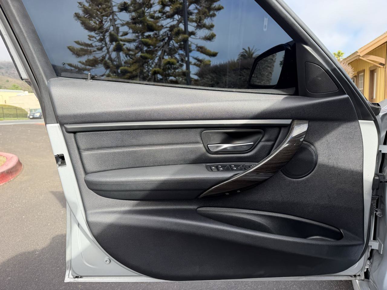 Used 2015 BMW 328i Sedan RWD image 29