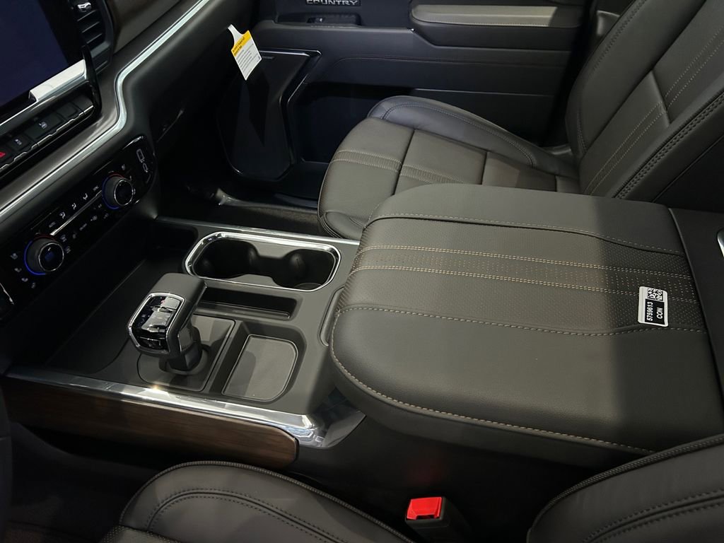 New 2026 Chevrolet Silverado 1500 High Country w/ Midnight Edition image 18