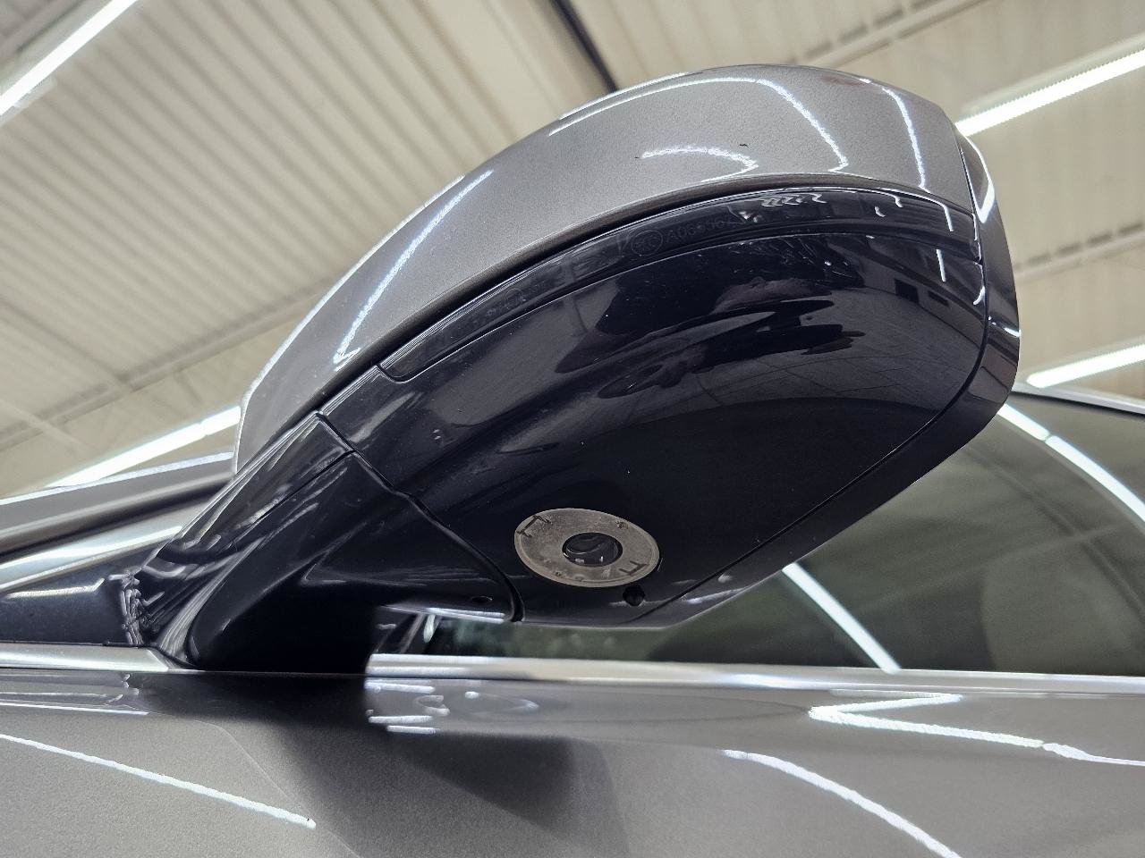 Used 2018 Jaguar F-PACE Prestige AWD/4WD image 11