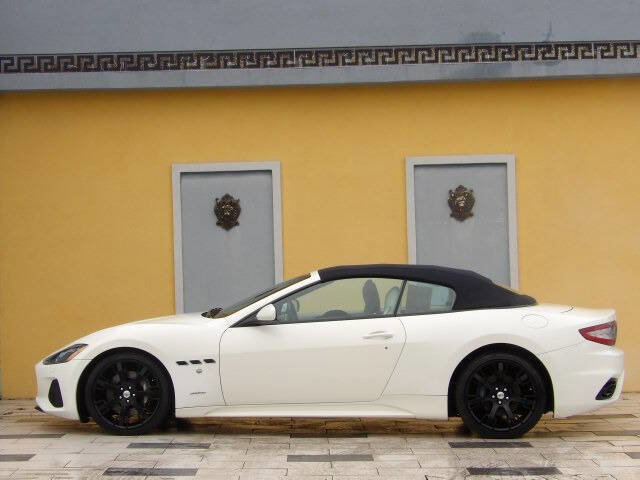 Used 2018 Maserati GranTurismo Sport image 11