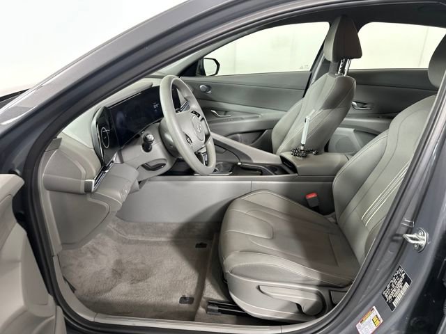Certified 2024 Hyundai Elantra SEL image 11