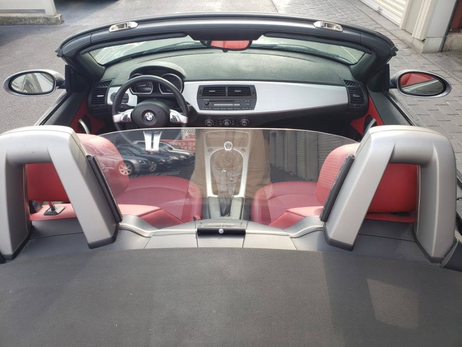 Used 2008 BMW Z4 3.0si RWD image 23