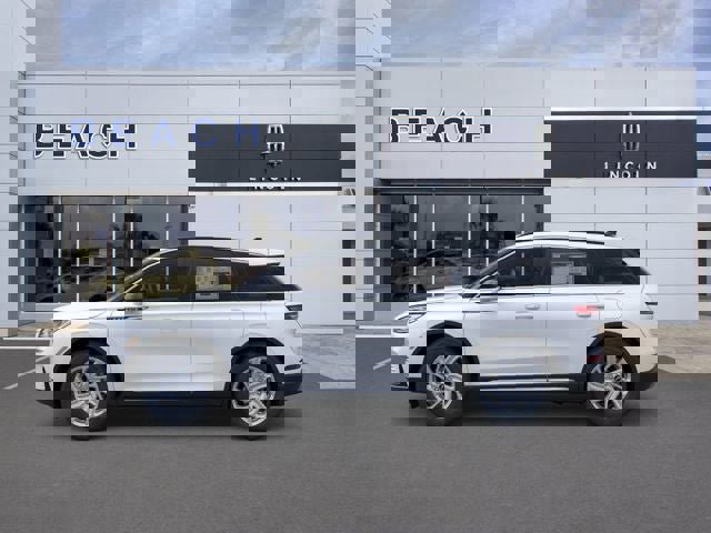 New 2026 Lincoln Corsair Premiere image 4