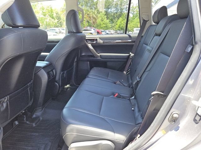 Used 2017 Lexus GX 460 w/ Navigation Package AWD/4WD image 4