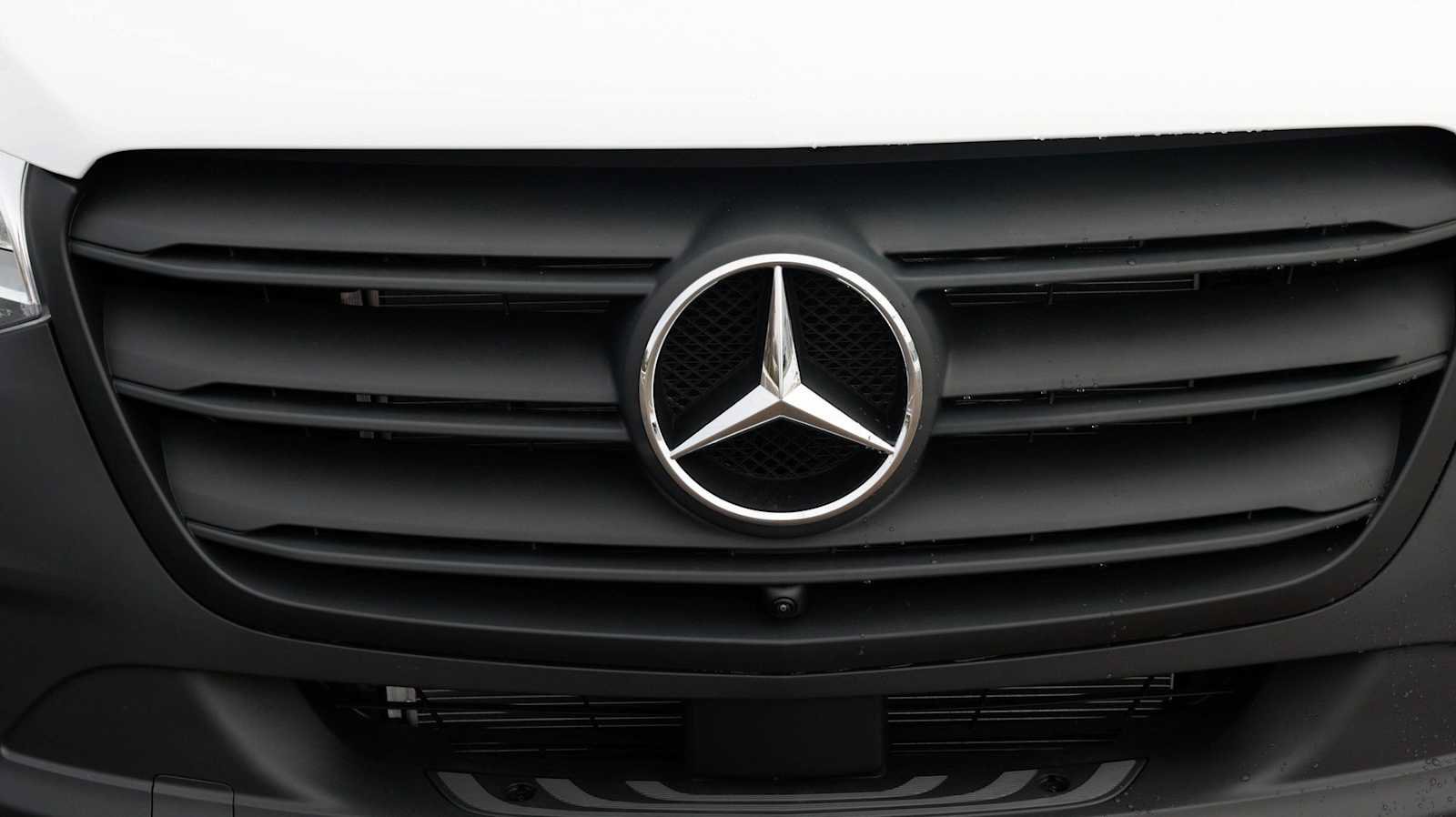 New 2026 Mercedes-Benz Sprinter 2500 image 13