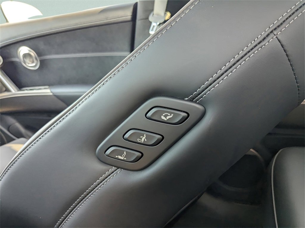 Used 2023 Genesis GV60 Performance image 27