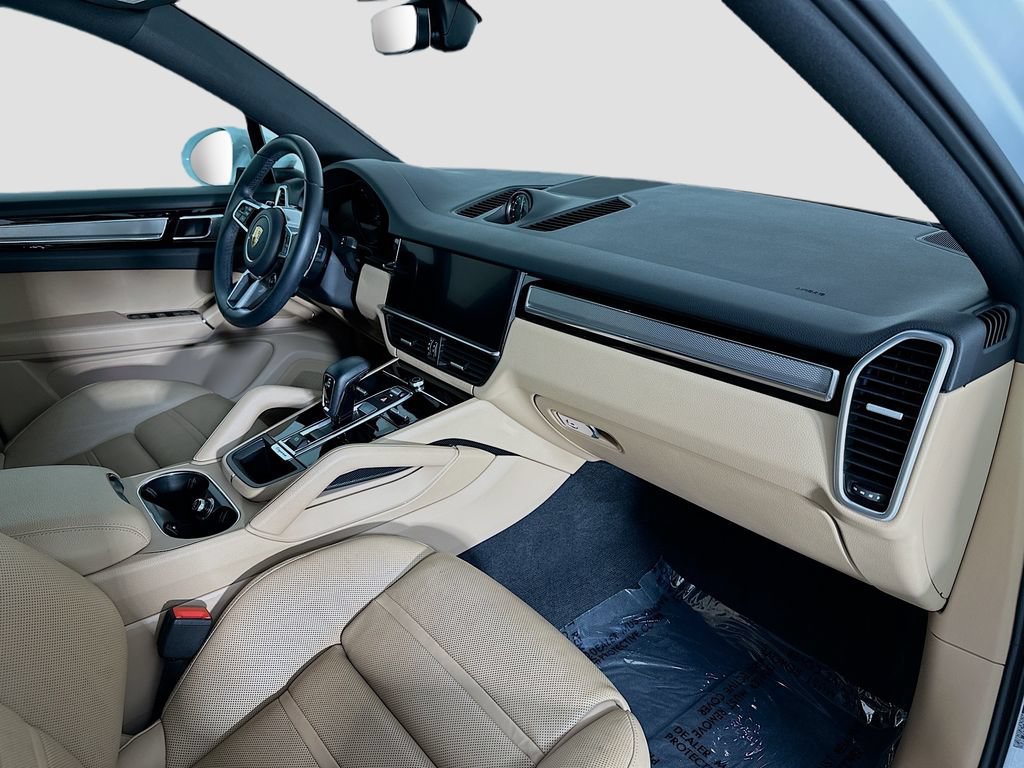 Certified 2023 Porsche Cayenne Platinum Edition AWD/4WD image 30