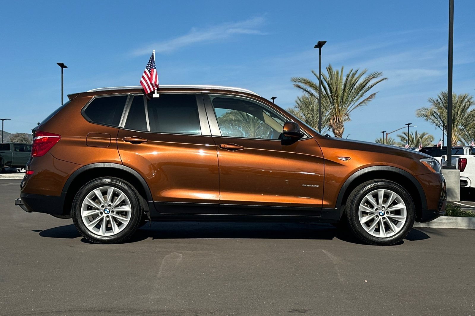 Used 2017 BMW X3 sDrive28i RWD image 3