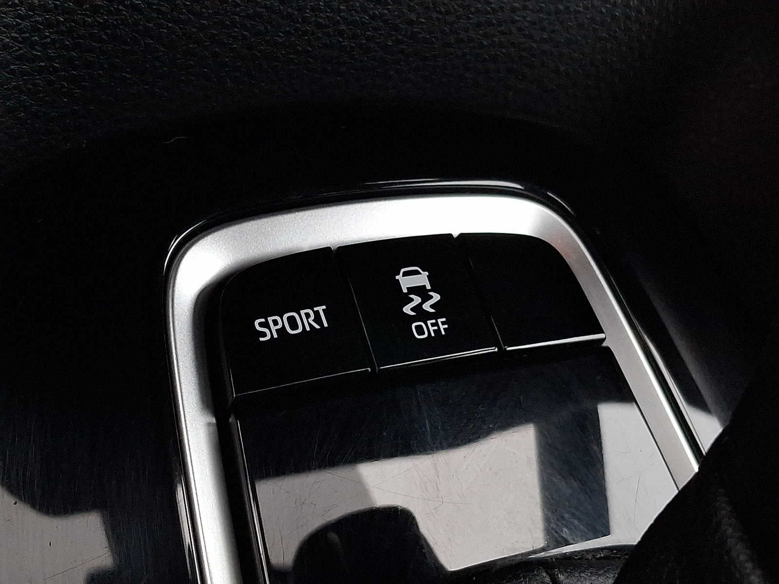Used 2022 Toyota Corolla SE FWD image 22
