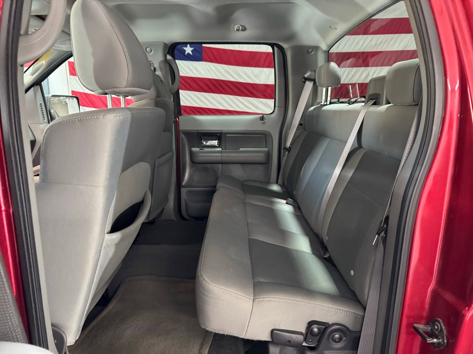 Used 2007 Ford F150 XLT image 11