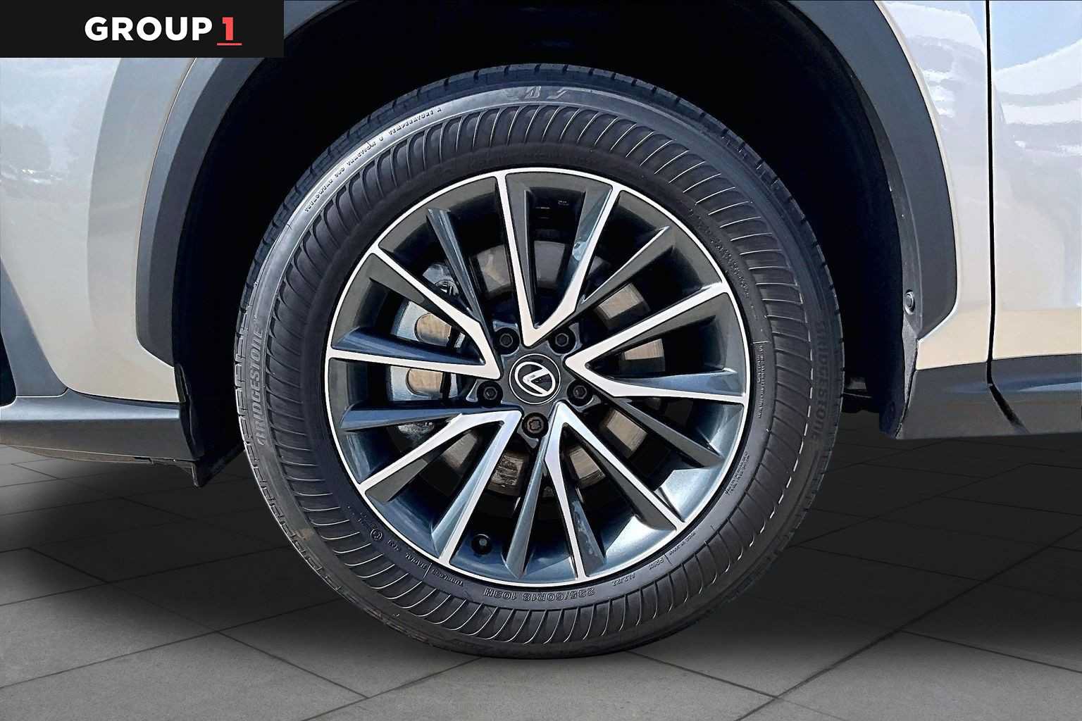 Used 2025 Lexus NX 250 FWD w/ Accessory Package (Z2) image 9