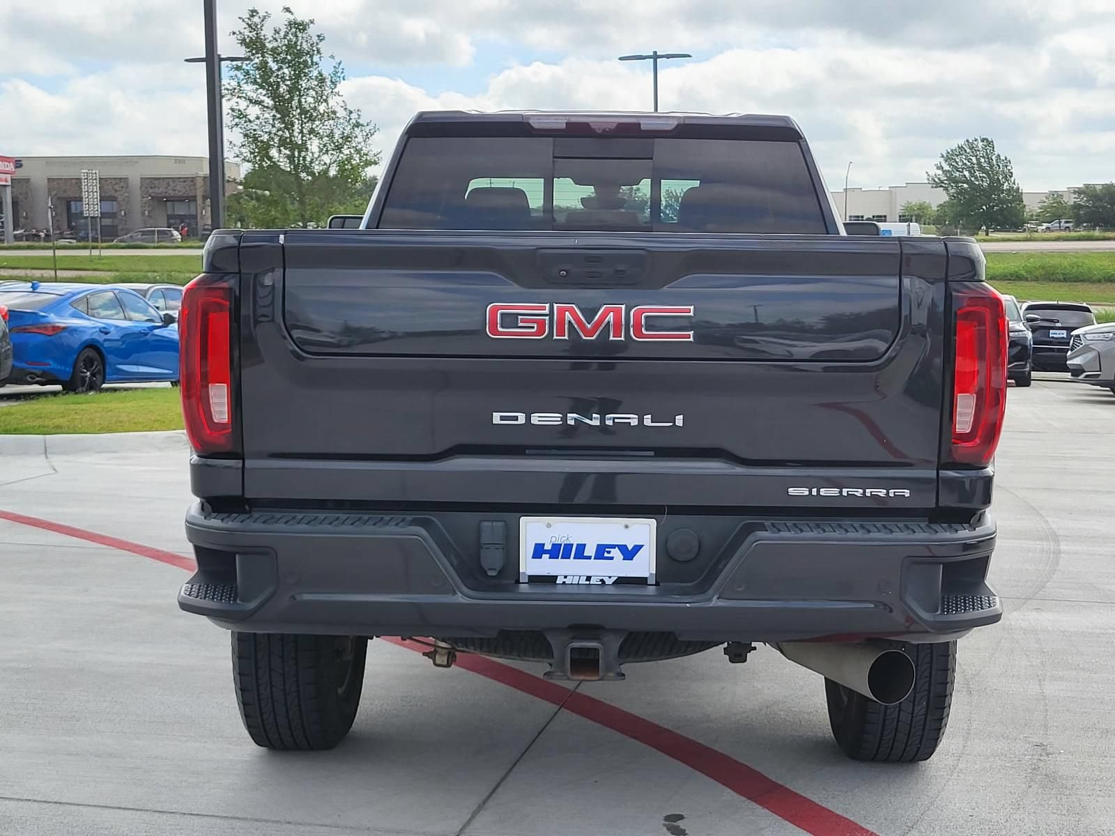 Used 2021 GMC Sierra 3500 Denali w/ Denali Ultimate Package AWD/4WD image 4