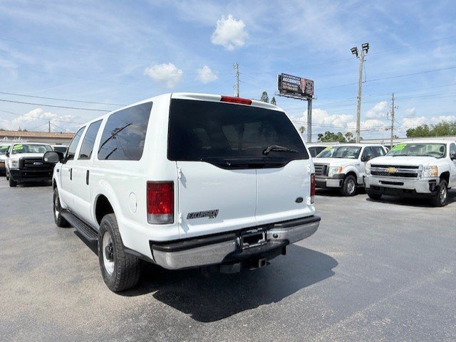 Used 2003 Ford Excursion XLT AWD/4WD image 8