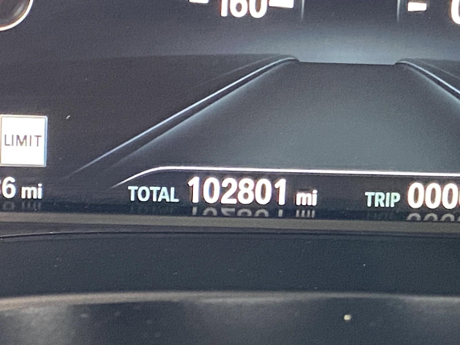 Used 2018 BMW 540i xDrive image 31