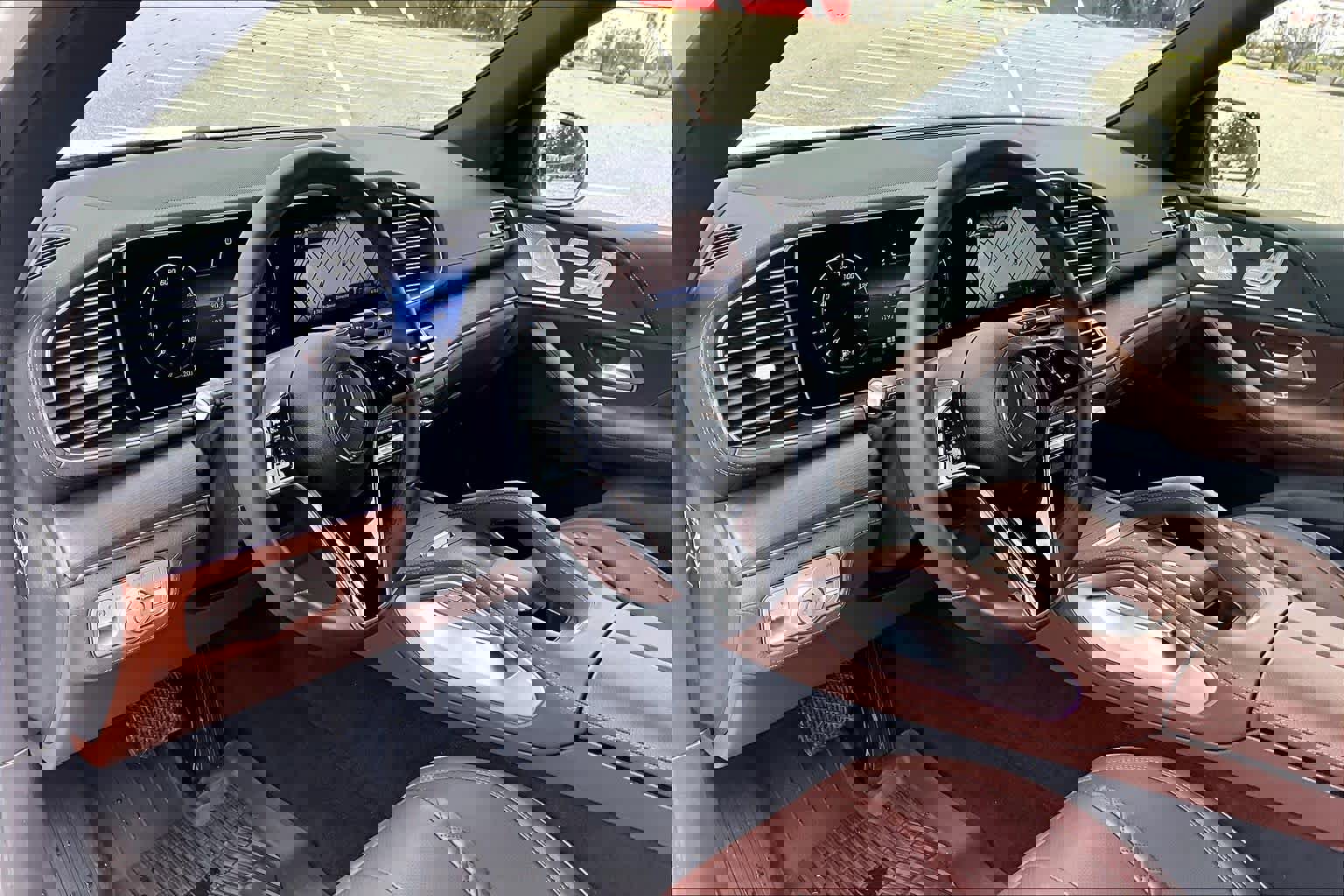 Used 2024 Mercedes-Benz GLE 350 4MATIC image 17