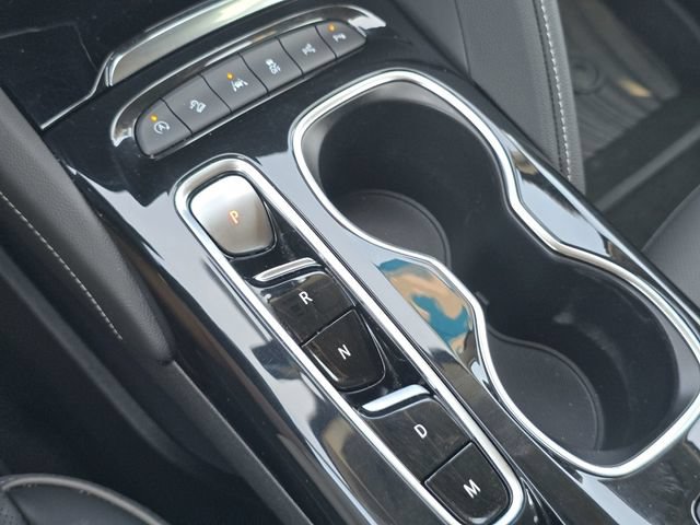 Used 2023 Buick Envision Avenir AWD/4WD image 30