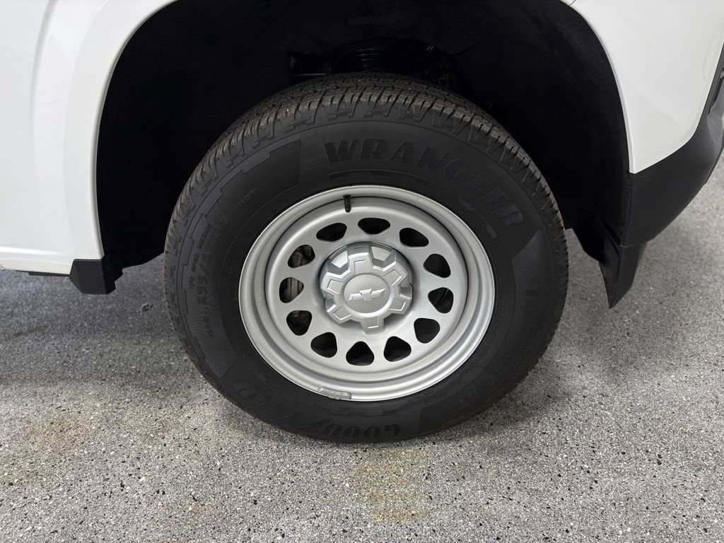 Used 2023 Chevrolet Colorado W/T image 28