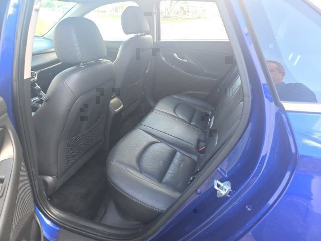Used 2020 Hyundai Elantra GT w/ Style Package 02 FWD image 13