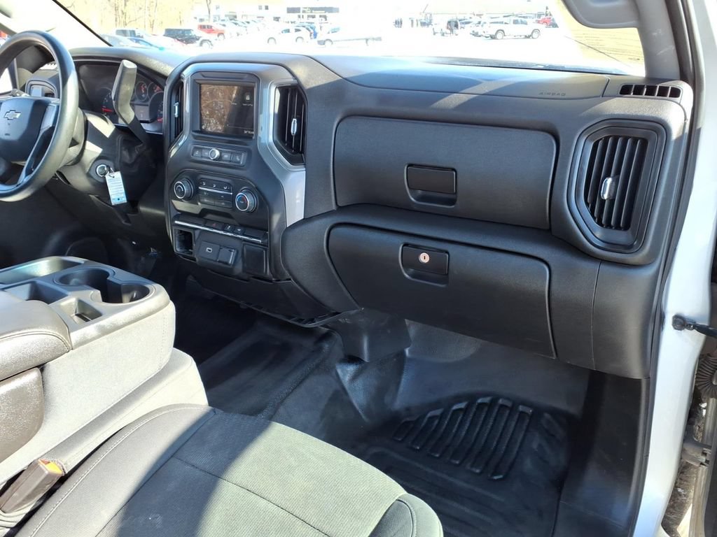 Used 2019 Chevrolet Silverado 1500 W/T w/ WT Appearance Package RWD image 9