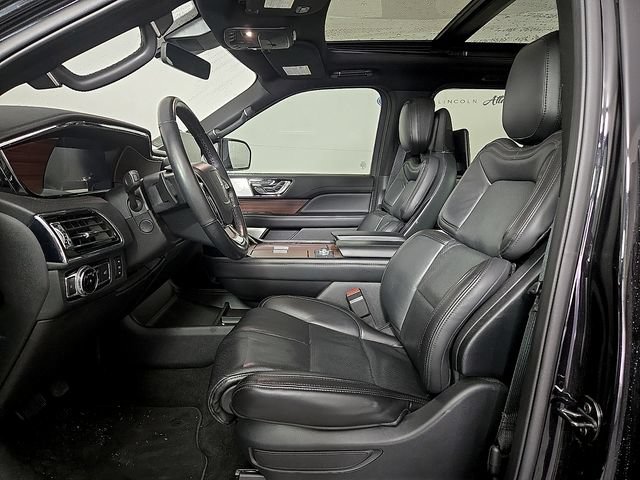 Certified 2021 Lincoln Navigator L Reserve AWD/4WD image 16