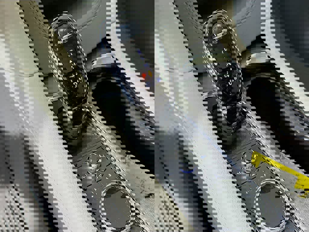 Used 2022 Cadillac XT5 Premium Luxury image 19