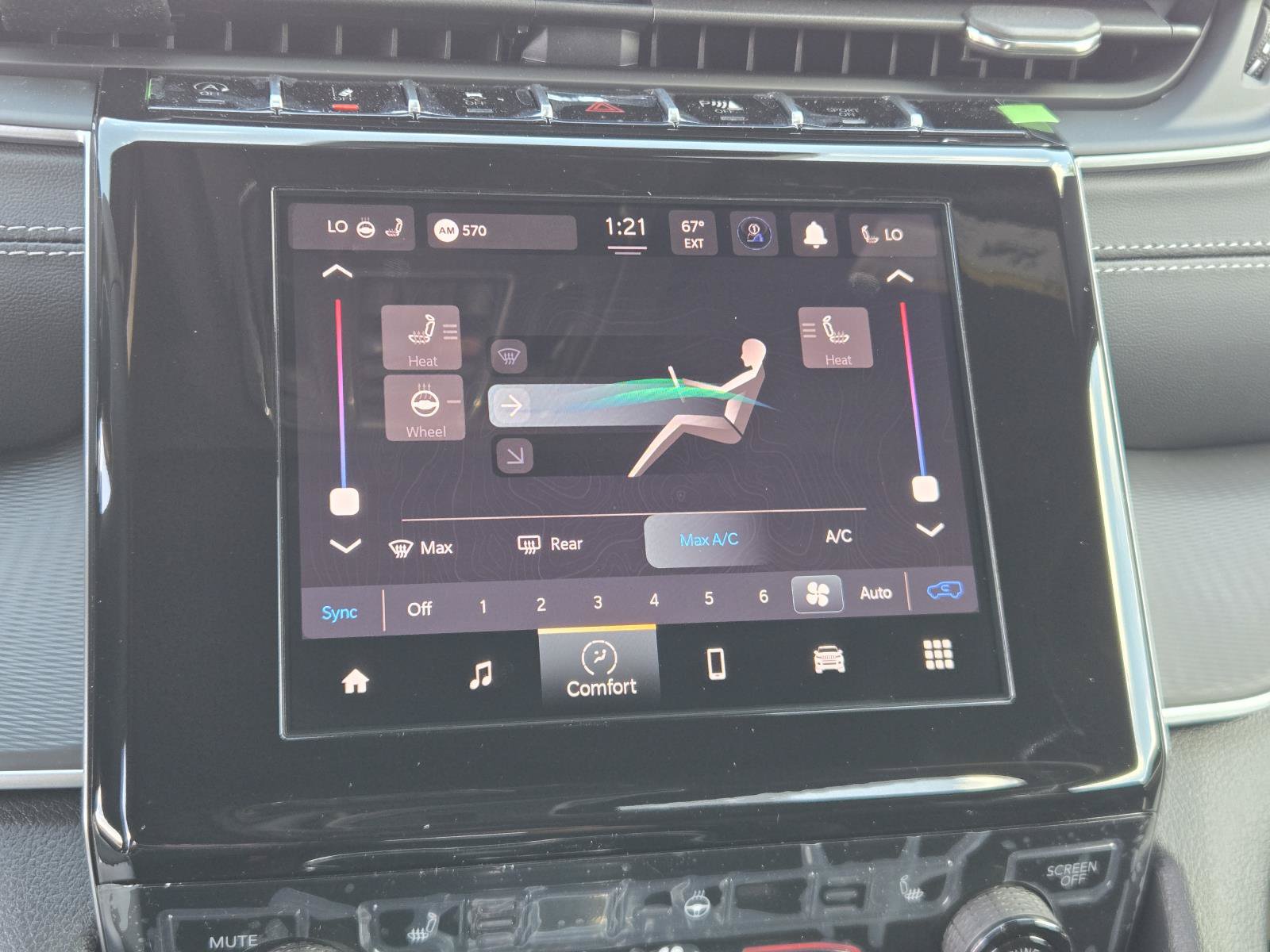 New 2026 Jeep Grand Cherokee Laredo X RWD image 10