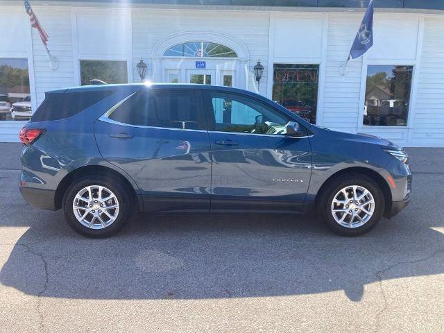 Certified 2024 Chevrolet Equinox LT w/ LPO, Floor Liner Package FWD image 4