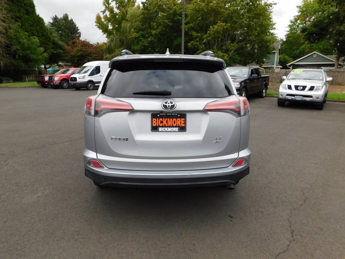 Used 2016 Toyota RAV4 LE AWD/4WD image 23