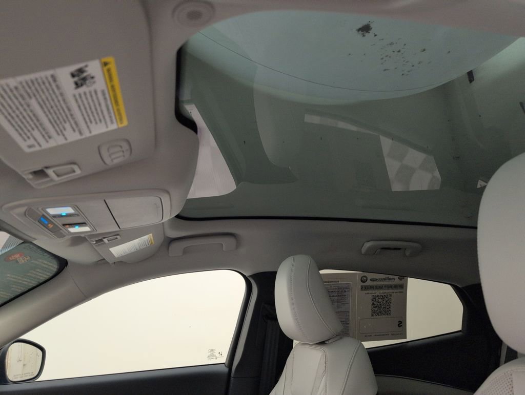 Certified 2025 Ford Mustang Mach-E Premium image 9