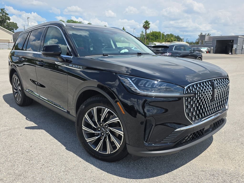 New 2025 Lincoln Aviator 2WD w/ Equipment Group 101A image 34