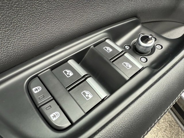 Used 2023 Audi Q7 2.0T Premium Plus w/ Premium Plus Package image 13