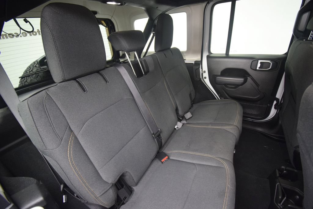 Used 2024 Jeep Wrangler Unlimited Sport AWD/4WD image 23
