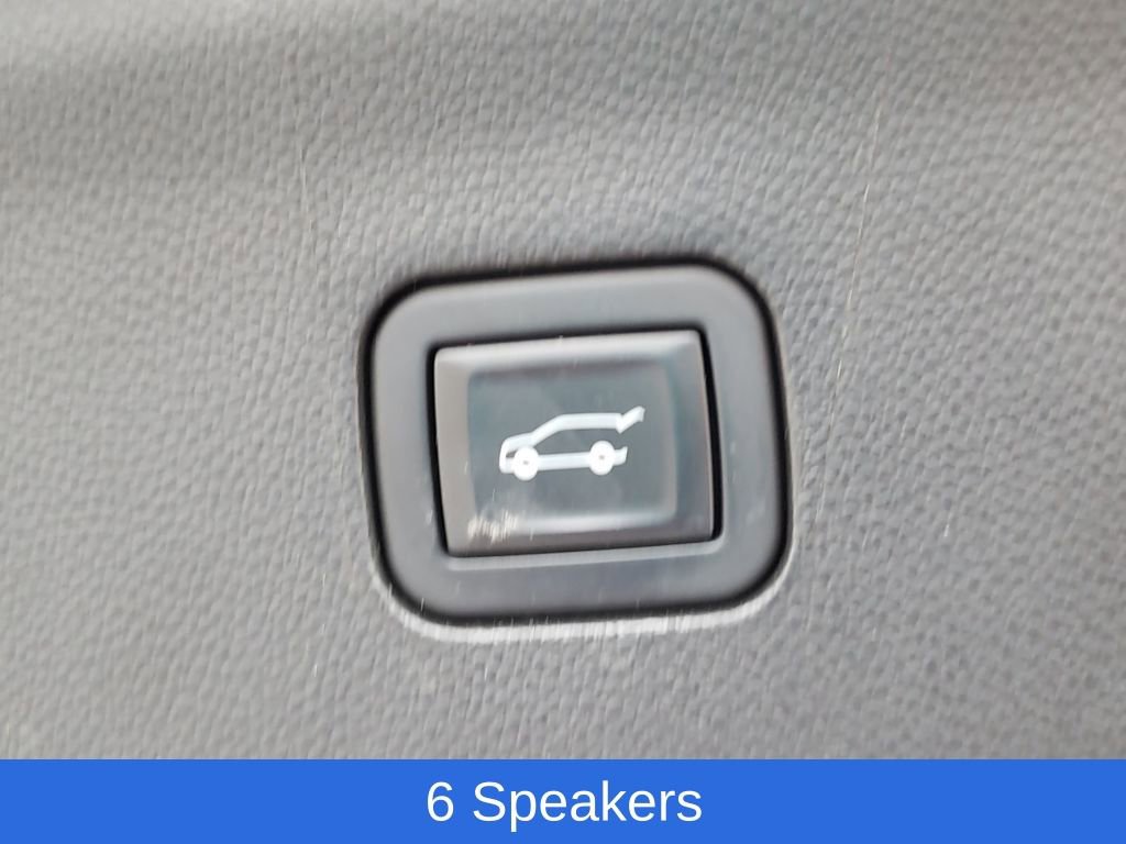 Used 2020 Buick Enclave Essence image 9