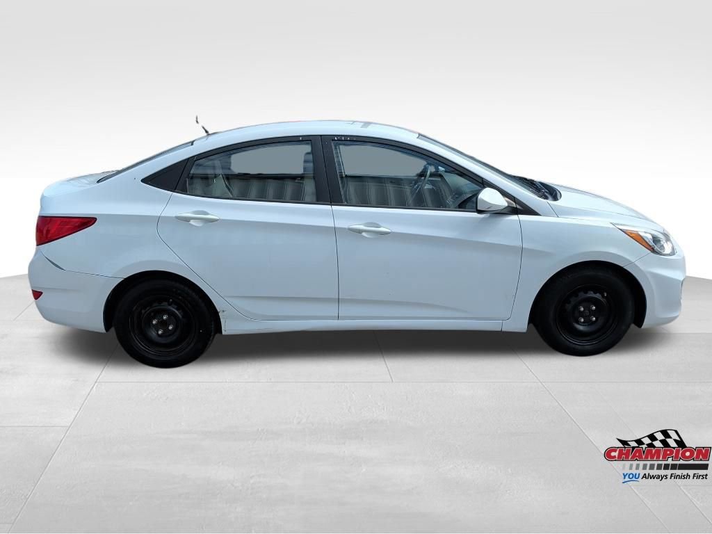 Used 2017 Hyundai Accent SE image 5