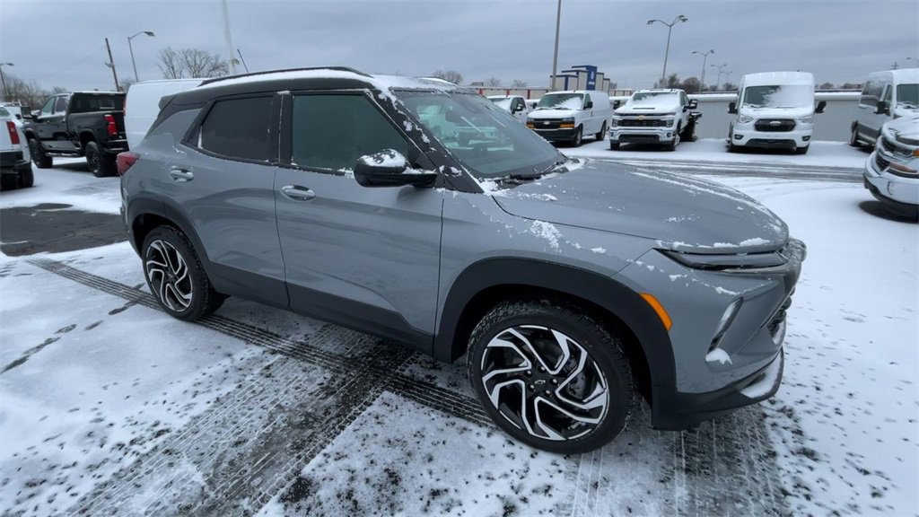 New 2026 Chevrolet TrailBlazer RS w/ Convenience Package image 3