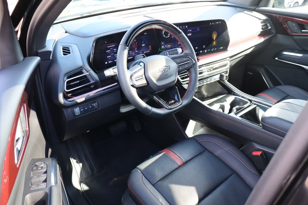 Used 2024 Chevrolet Traverse RS w/ LPO, Floor Liner Package image 15